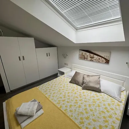 Rozarija Apartament *