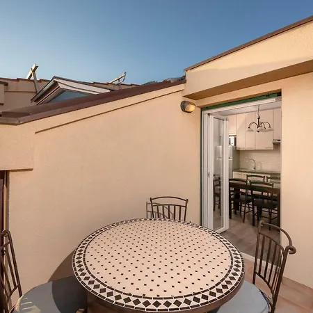 Rozarija Apartament Hvar Town